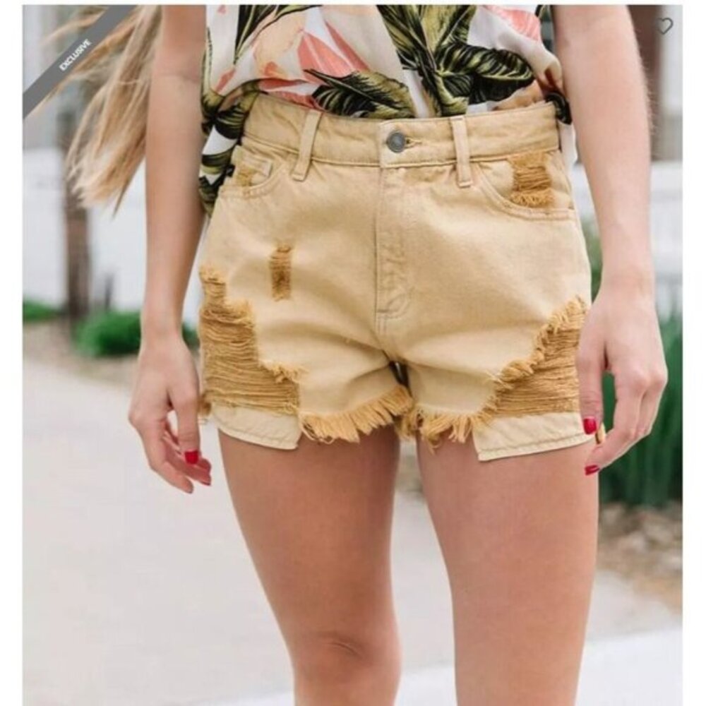 KanCan Distressed Denim Shorts Womens Size XS High Waist KC7259YL‎ Buckle NWT